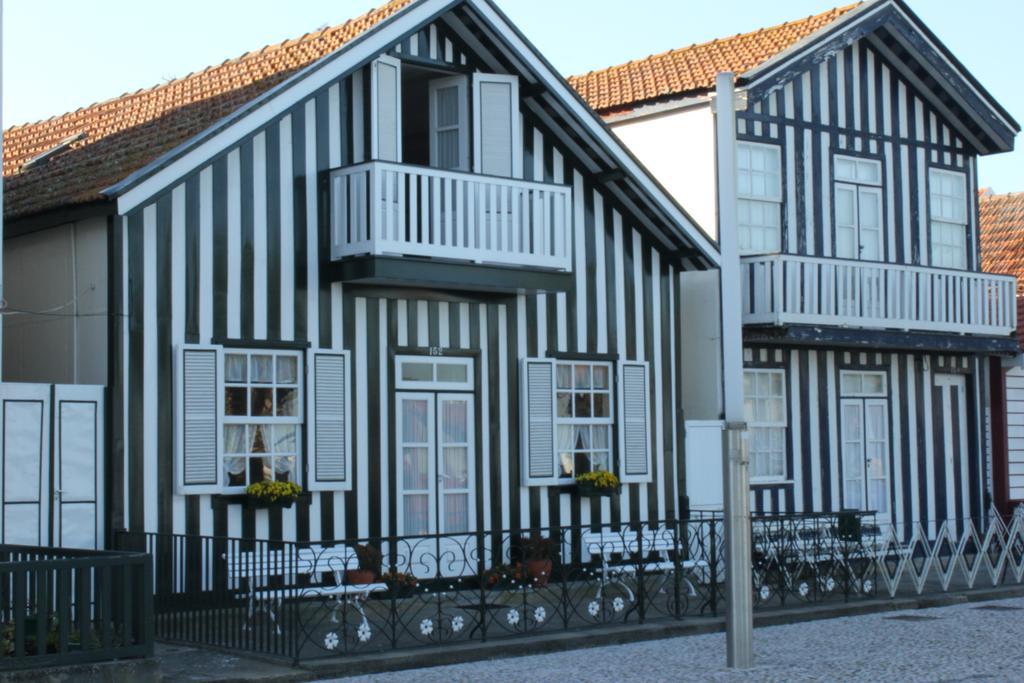 Barra'S Beach Apartment Exterior foto